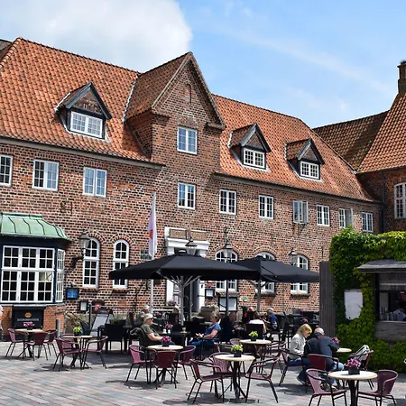 다그마르 호텔 3*