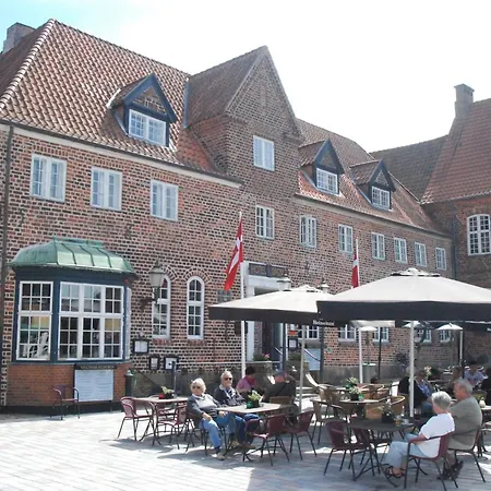 다그마르 3* 리베